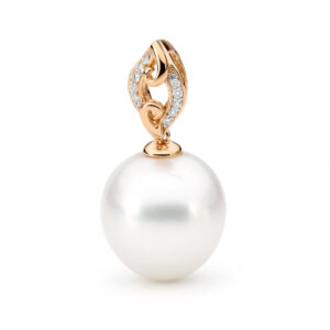 Rose gold diamond set pearl pendant