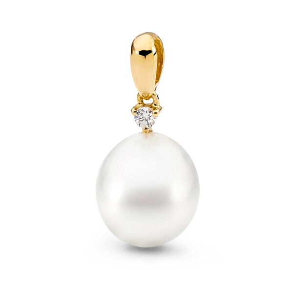 18ct Yellow gold diamond and South Sea Pearl Pendant