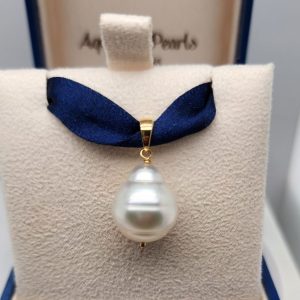 drop circle south sea pearl pendant